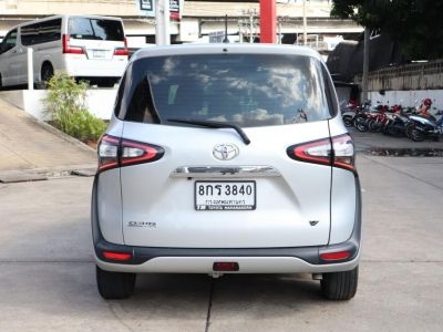 ฟรีดาวน์ Toyota Sienta 1.5 V A/T ปี 2019 รถบ้านเจ้าของมือเดียว รูปที่ 3